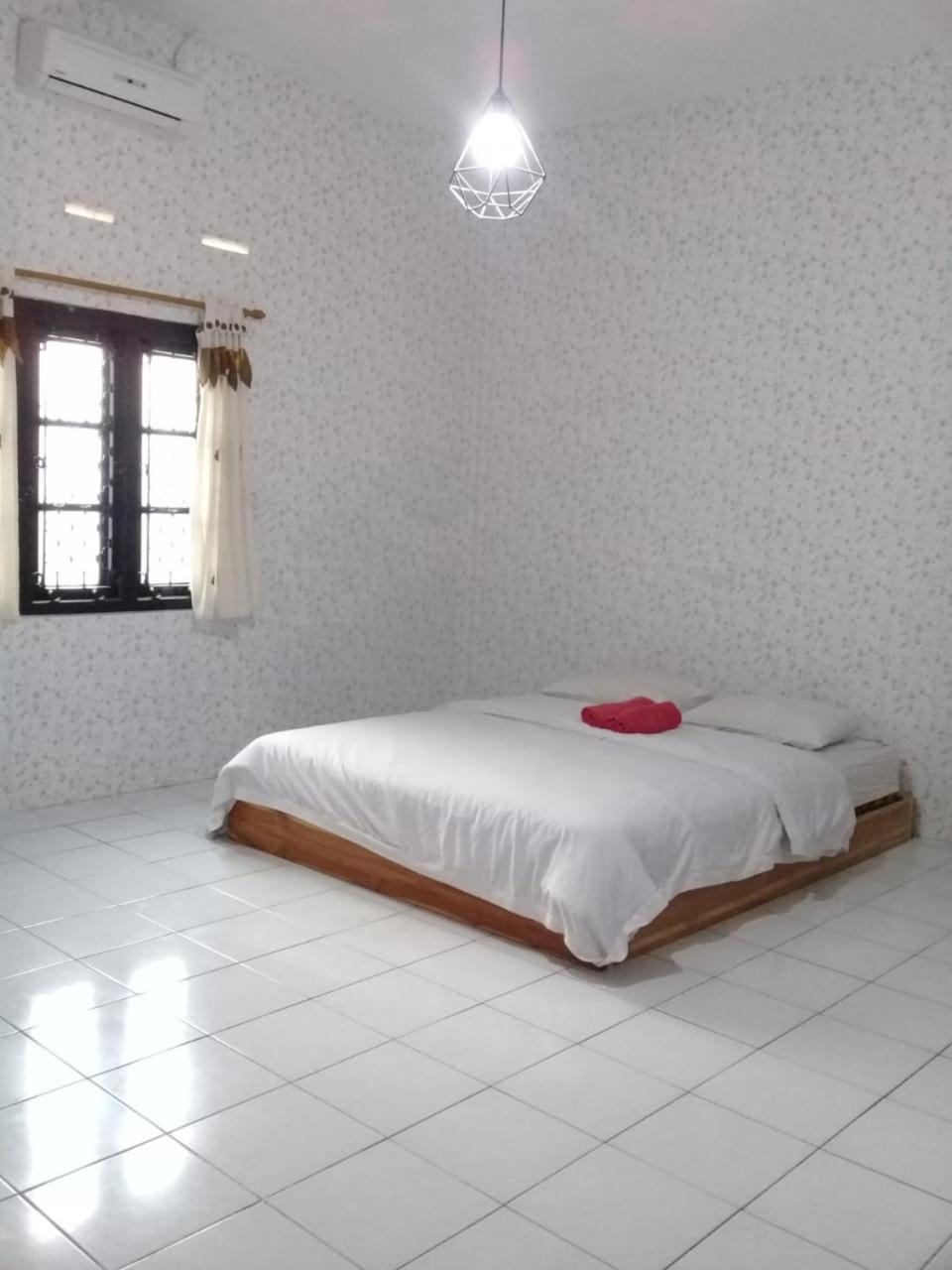 Ndalem Diajeng Yogyakarta Exterior foto