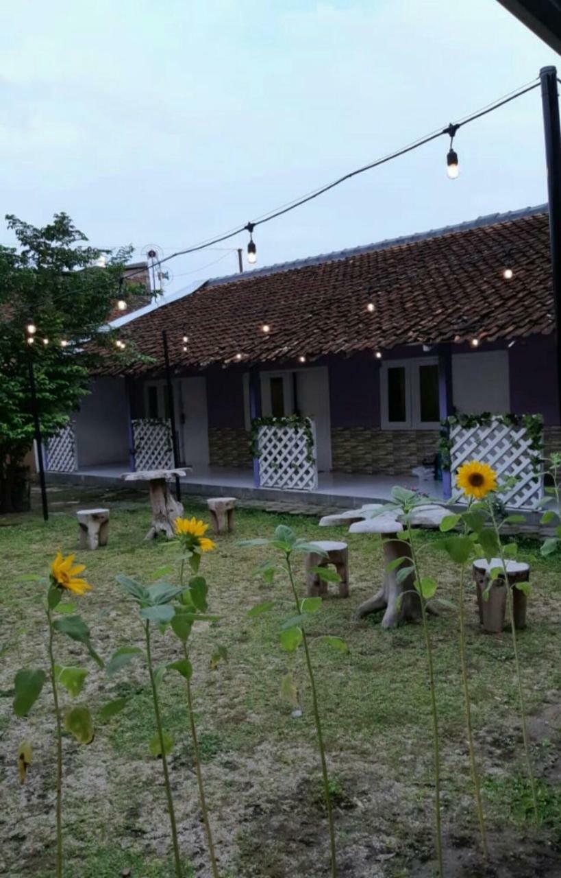 Ndalem Diajeng Yogyakarta Exterior foto